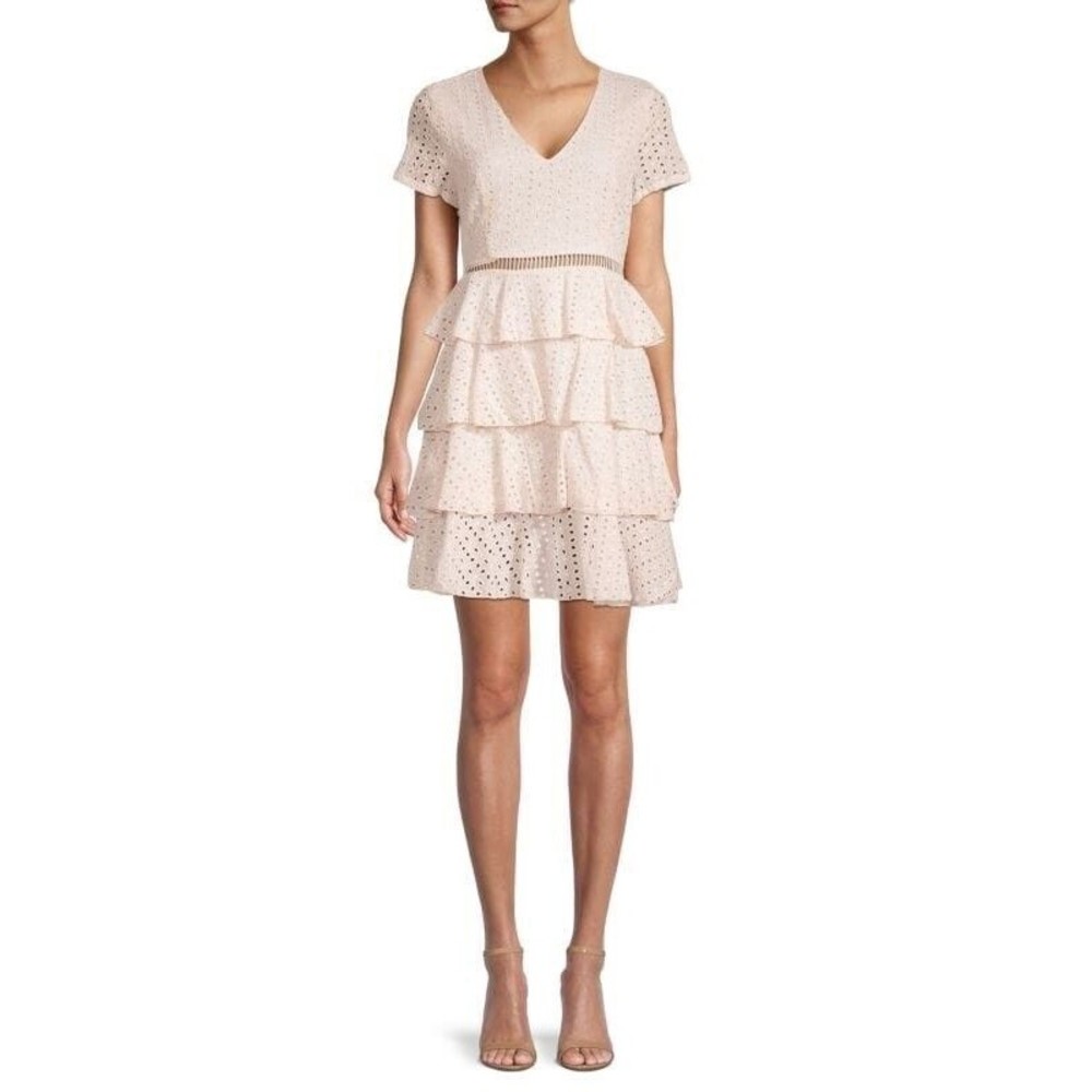 Womens Size XS Stellah Deep V Eyelet Dress Pink NWT